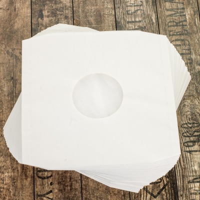 100x LP Innenhuellen Creme Deluxe mit Eckschnitt (100 Stueck / Gefuettert)