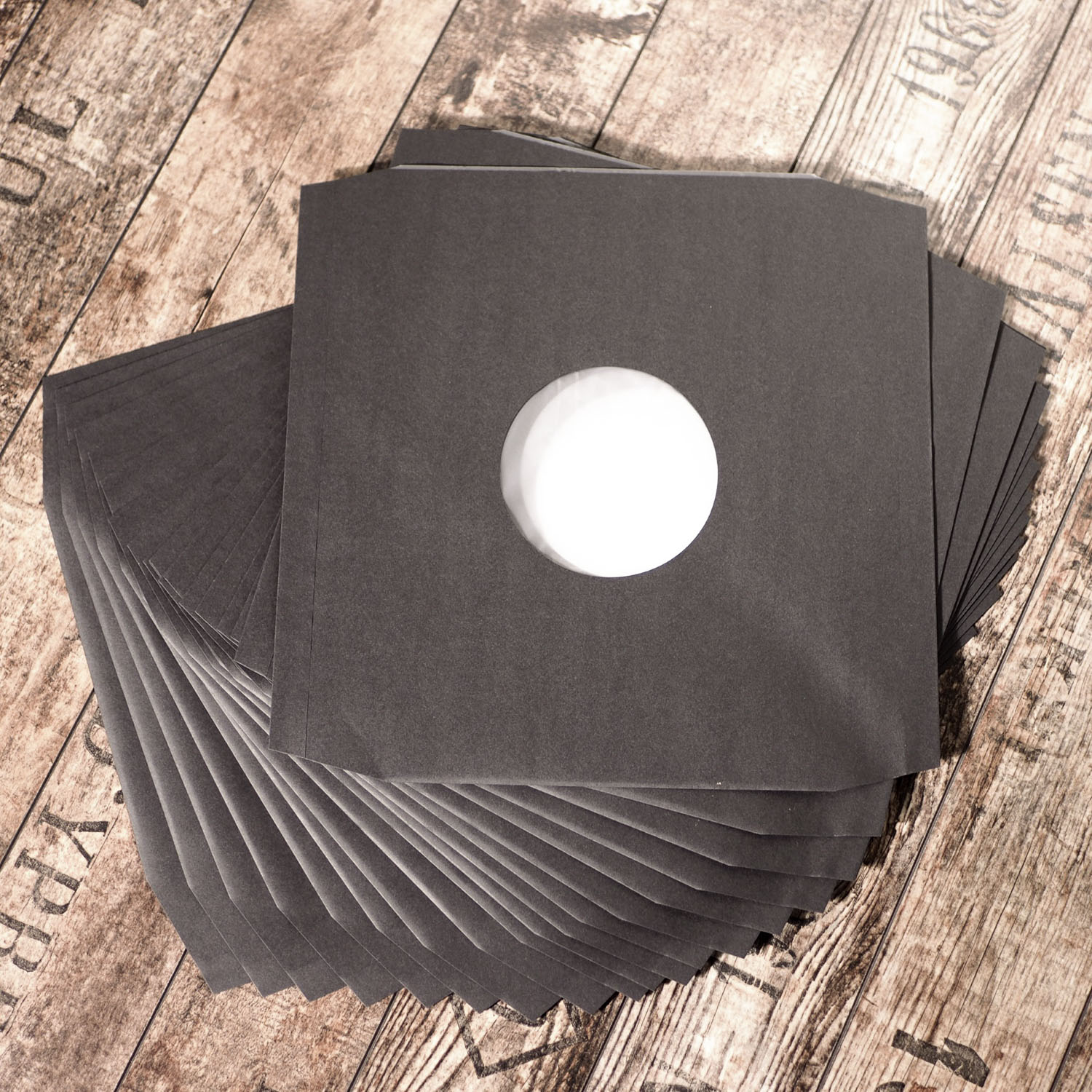 Zubehoer - 20x LP Innenhuellen Black Deluxe mit Eckschnitt 