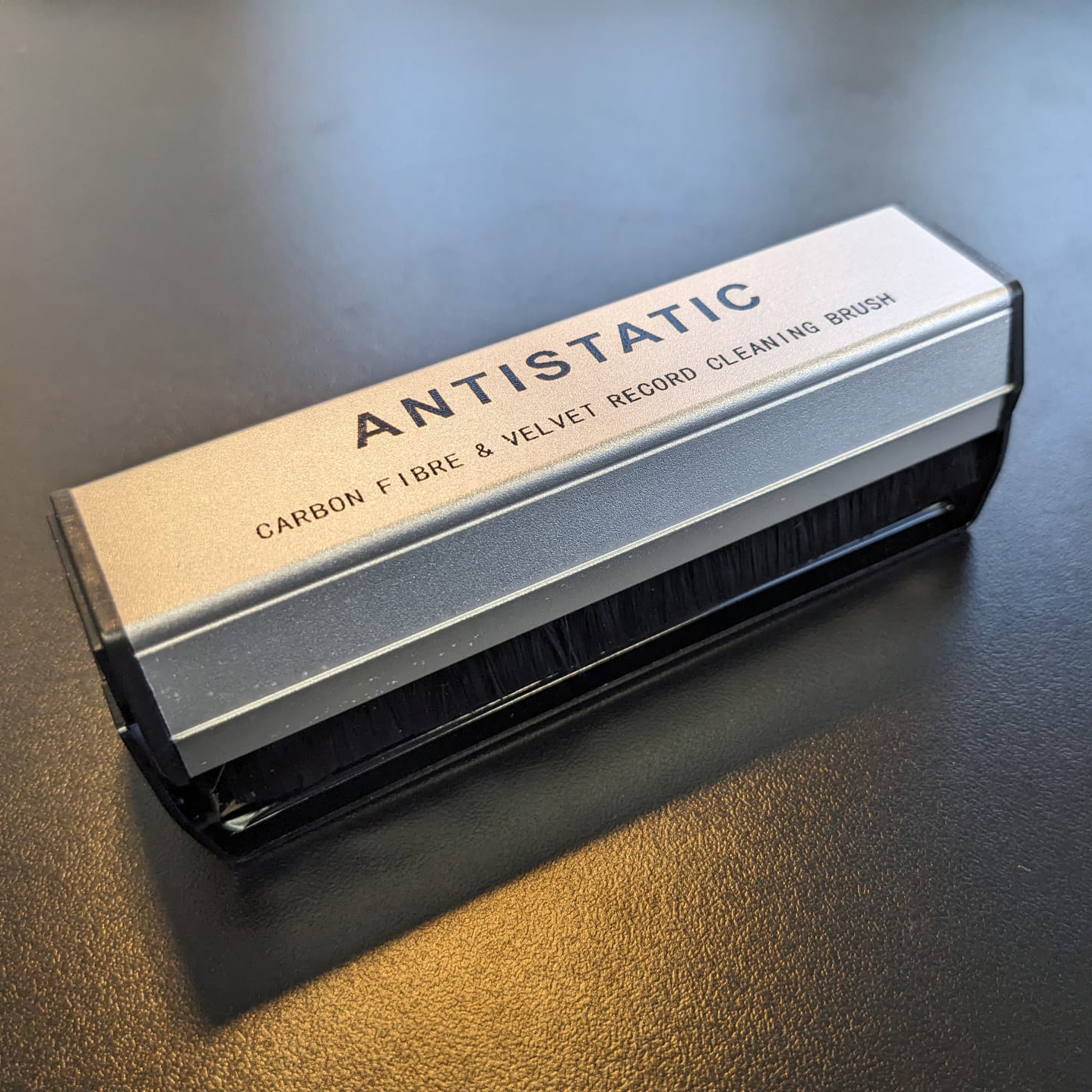 Zubehoer - VINYL CARBON CLEANING BRUSH - ANTISTATIC